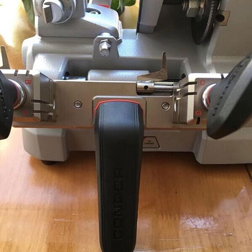 Xhorse Condor XC-009 Key Cutting Machine